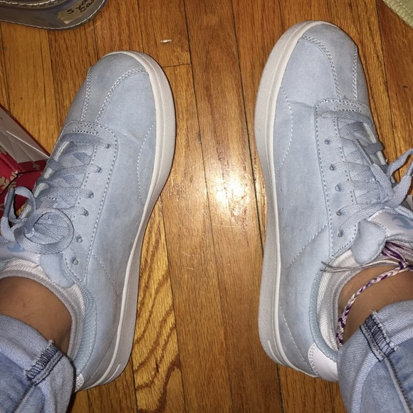 Champion suede shoes - Picture 1 of 6